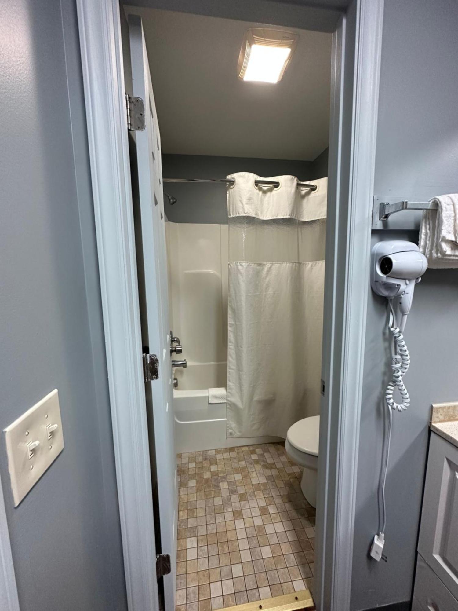 Rodeway Inn & Suites Walhalla Luaran gambar